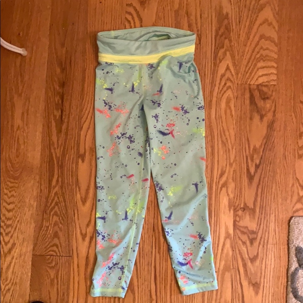 Girls athletic capris